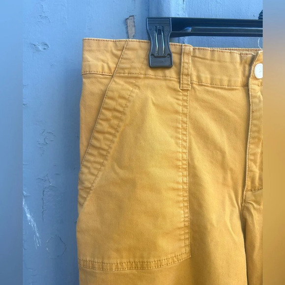 Gap  Girlfriend Utility Khaki, size 10 - Picture 7 of 14